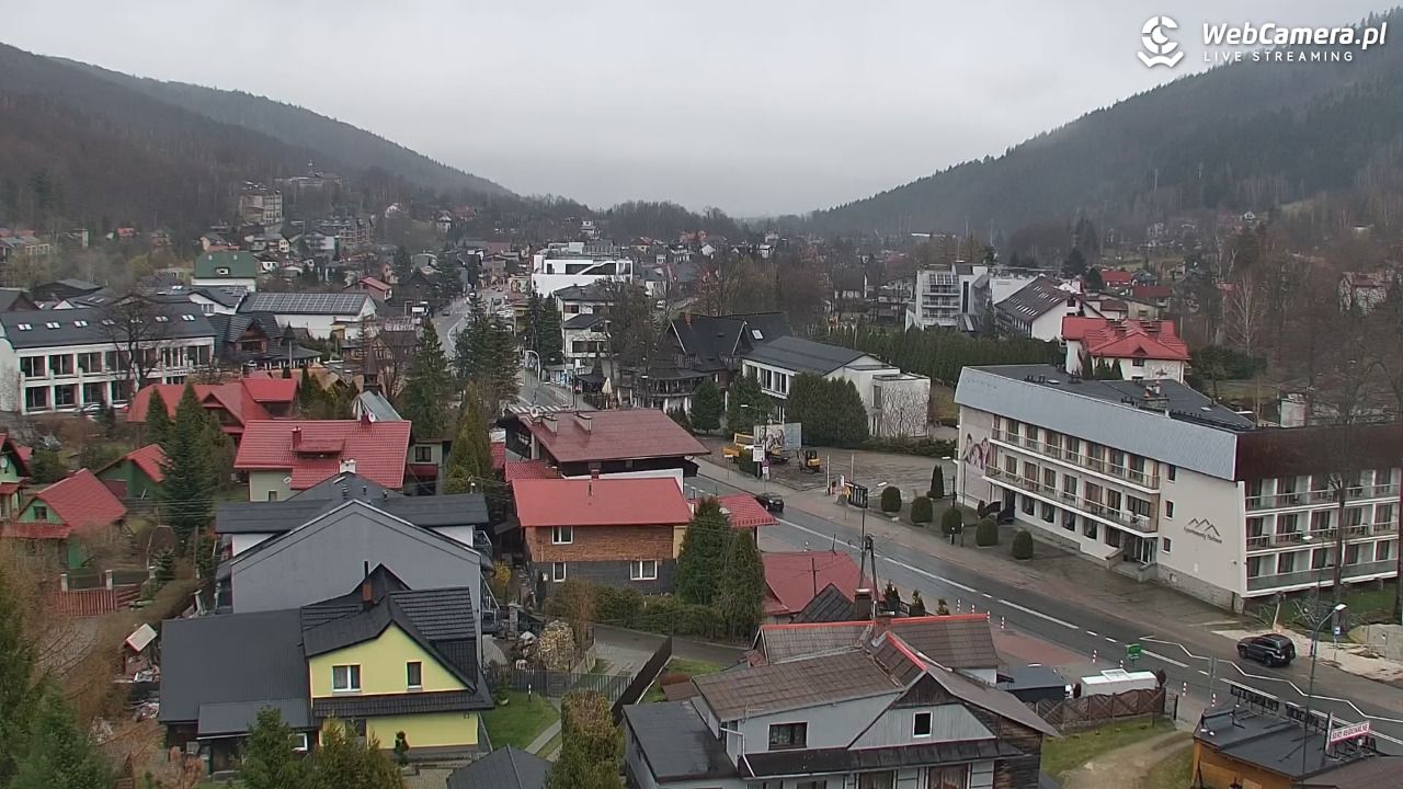 Szczyrk - widok na miasto - 01 kwiecień 2026, 16:29