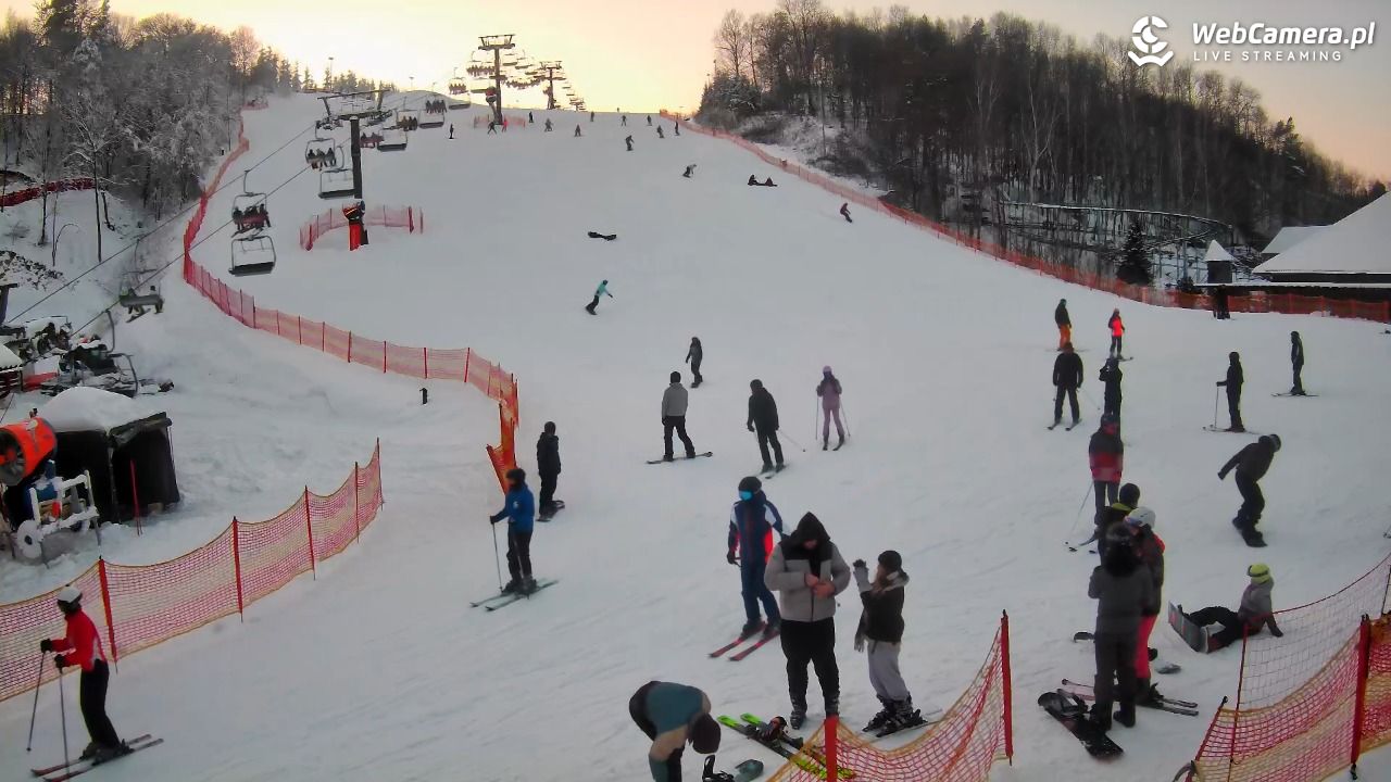 Szwajcaria Bałtowska - ośrodek narciarski - 10 styczeń 2026, 15:43