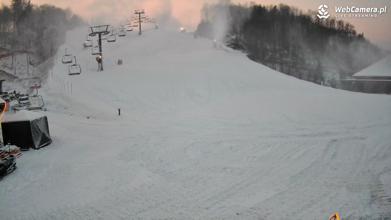 Szwajcaria Bałtowska - ośrodek narciarski - 07 styczeń 2026, 15:46