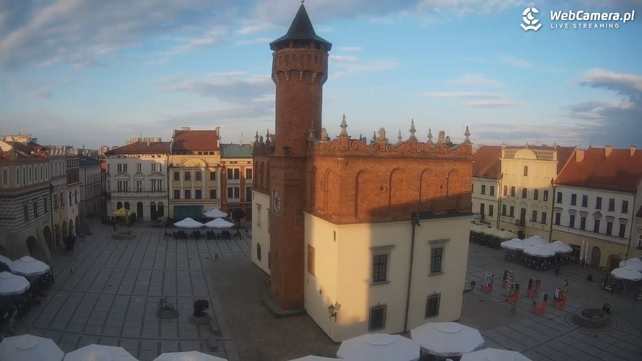 Rynek miejski w Tarnowie - 18 czerwiec 2026, 19:55