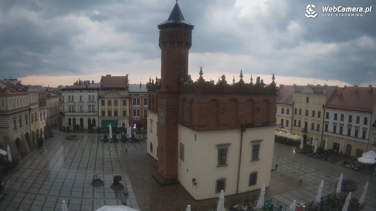 Rynek miejski w Tarnowie - 01 lipiec 2026, 19:50