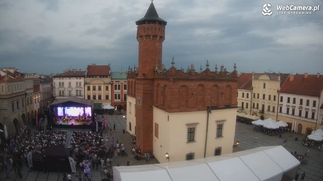 Rynek miejski w Tarnowie - 24 maj 2026, 20:23