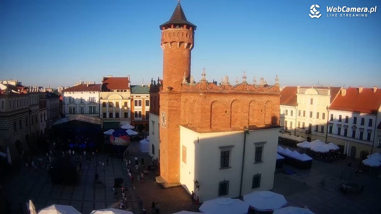 Rynek miejski w Tarnowie - 27 czerwiec 2026, 19:34