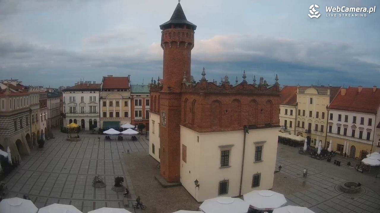 Rynek miejski w Tarnowie - 31 maj 2026, 20:19