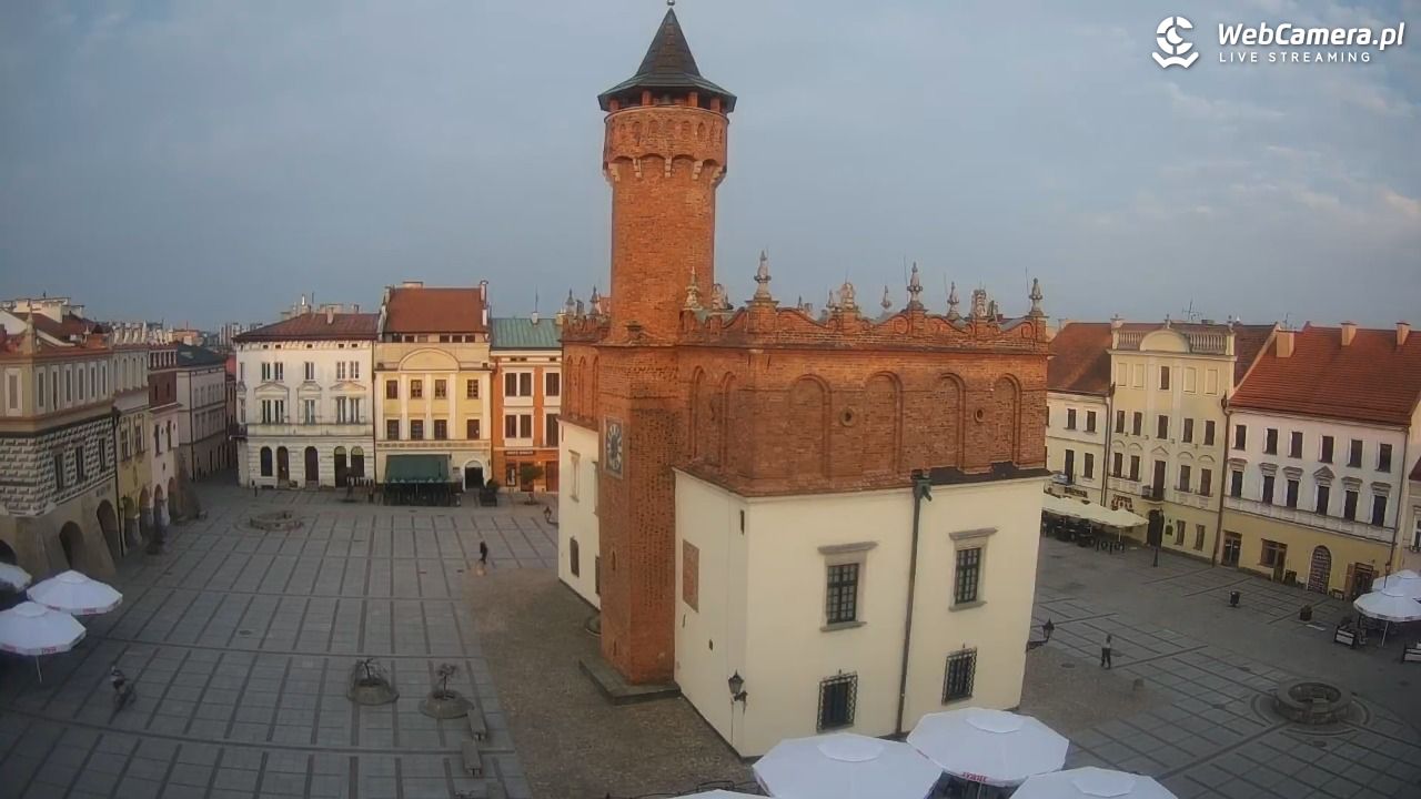 Rynek miejski w Tarnowie - 16 kwiecień 2026, 18:36