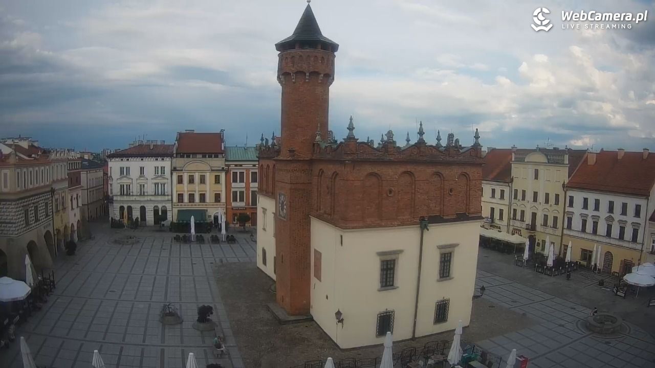 Rynek miejski w Tarnowie - 09 czerwiec 2026, 19:03