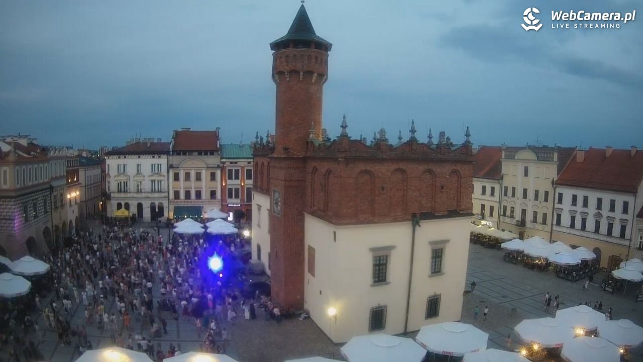 Rynek miejski w Tarnowie - 26 lipiec 2026, 20:45