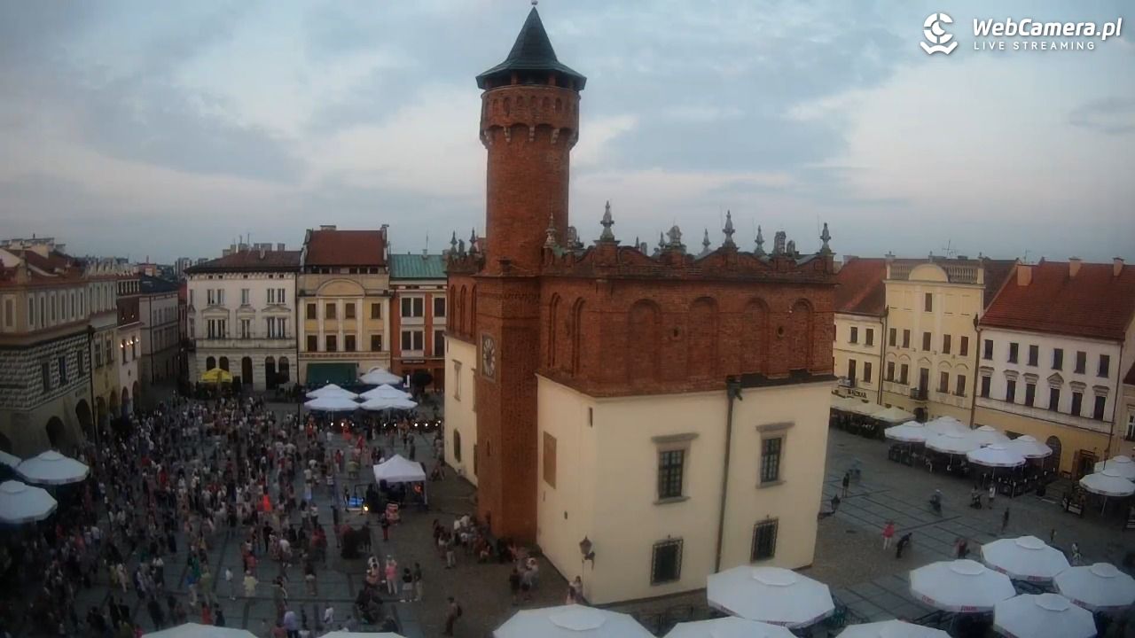 Rynek miejski w Tarnowie - 02 sierpień 2026, 20:09