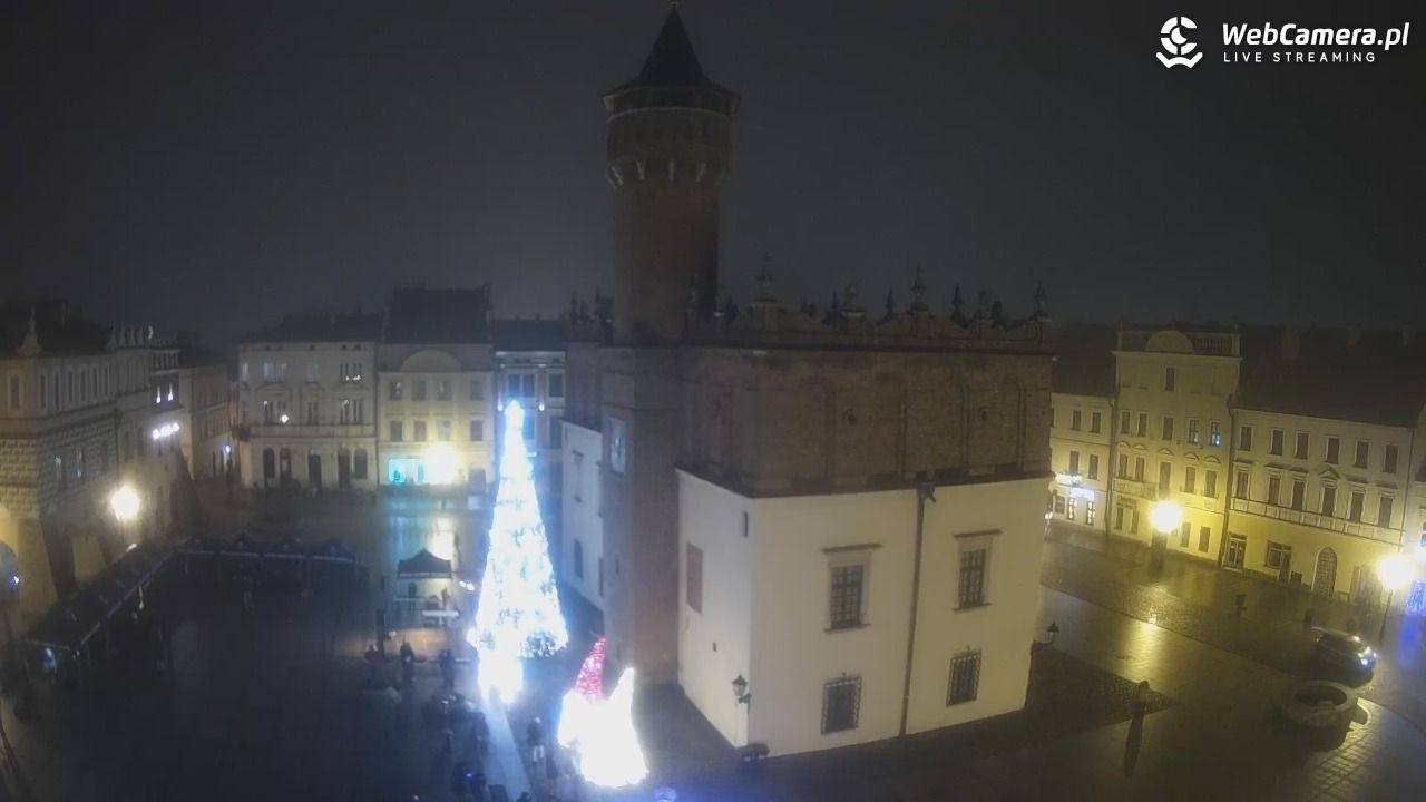 Rynek miejski w Tarnowie - 21 grudzień 2025, 18:09