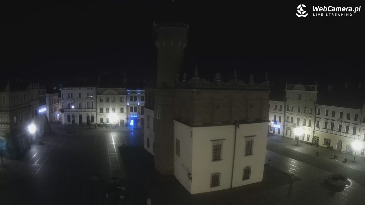 Rynek miejski w Tarnowie - 18 listopad 2025, 22:28