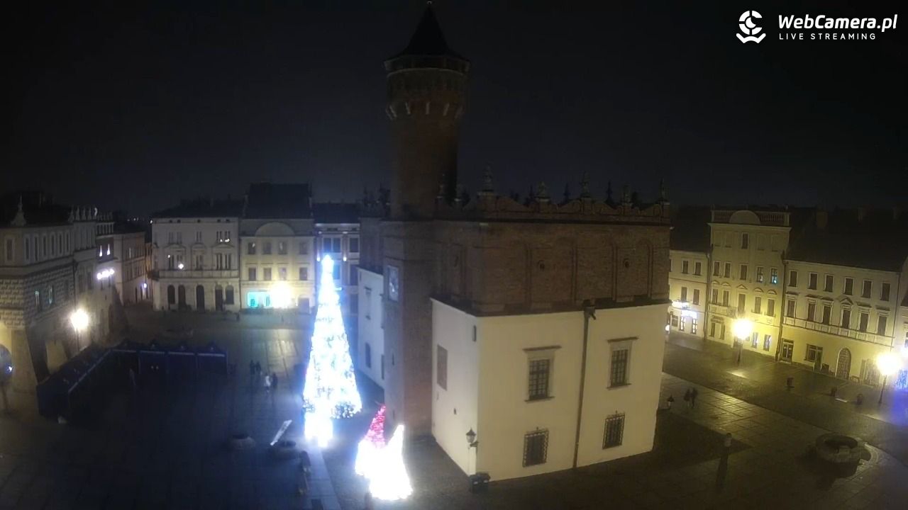 Rynek miejski w Tarnowie - 20 grudzień 2025, 21:23