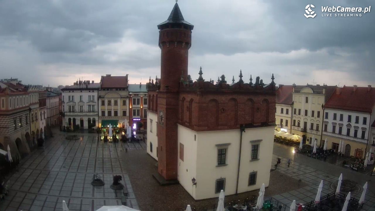 Rynek miejski w Tarnowie - 01 lipiec 2026, 20:20