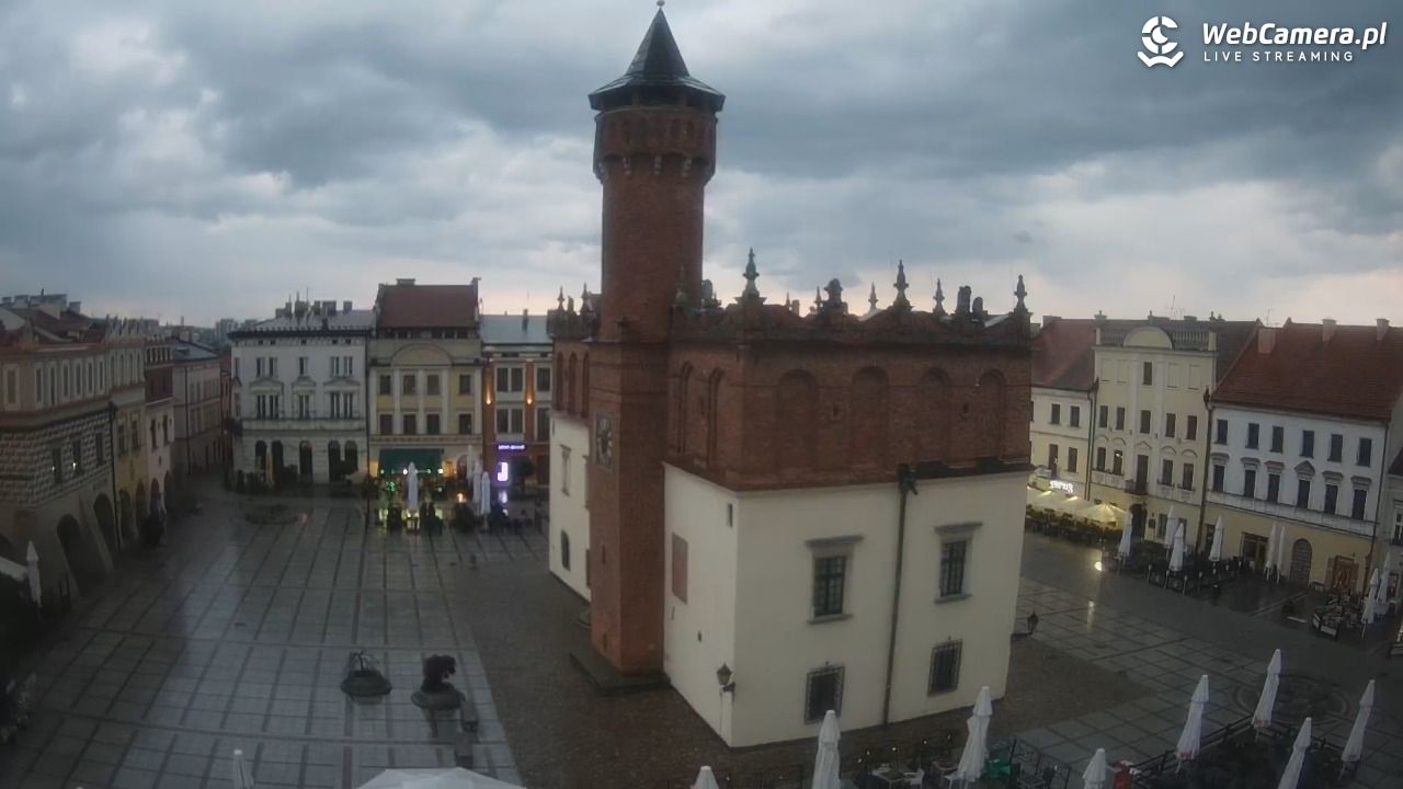 Rynek miejski w Tarnowie - 01 lipiec 2026, 20:12