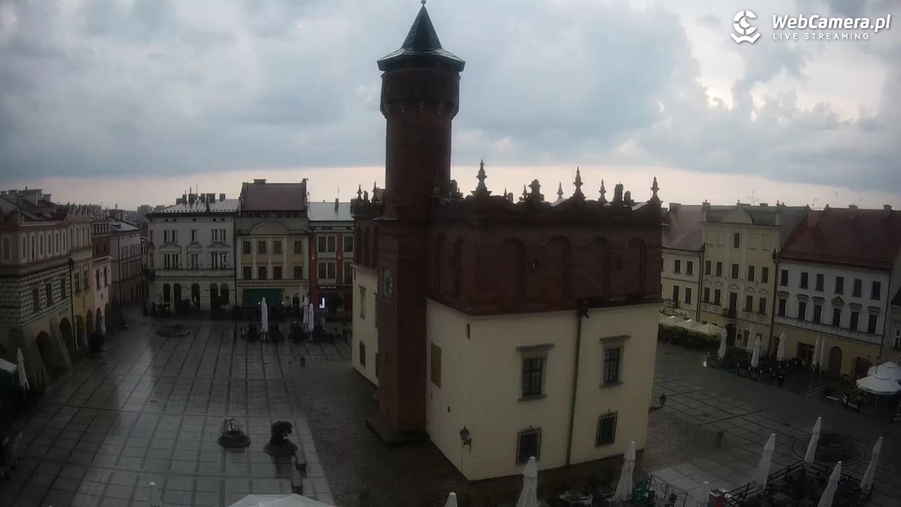 Rynek miejski w Tarnowie - 01 lipiec 2026, 19:39