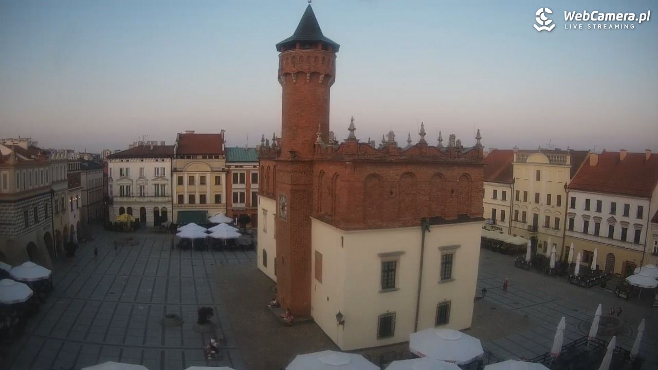 Rynek miejski w Tarnowie - 30 lipiec 2026, 20:10