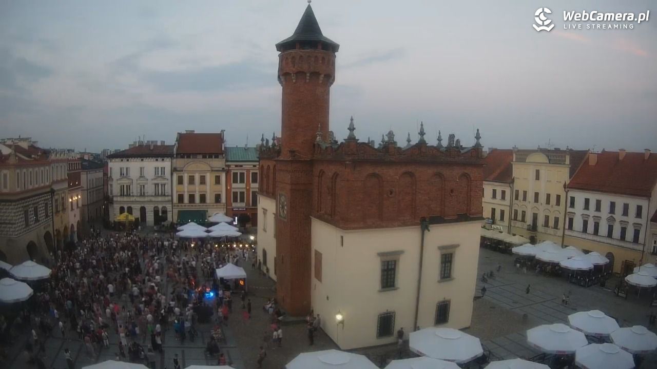 Rynek miejski w Tarnowie - 02 sierpień 2026, 20:25