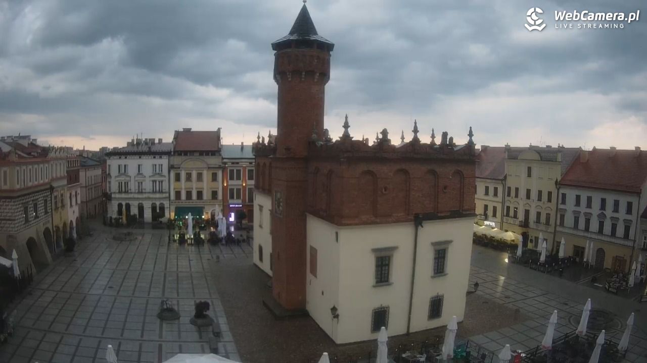 Rynek miejski w Tarnowie - 01 lipiec 2026, 20:07