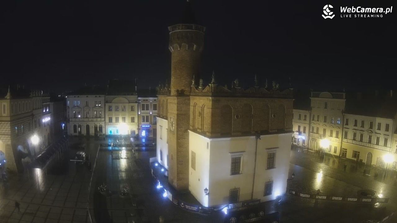 Rynek miejski w Tarnowie - 27 marzec 2026, 20:01