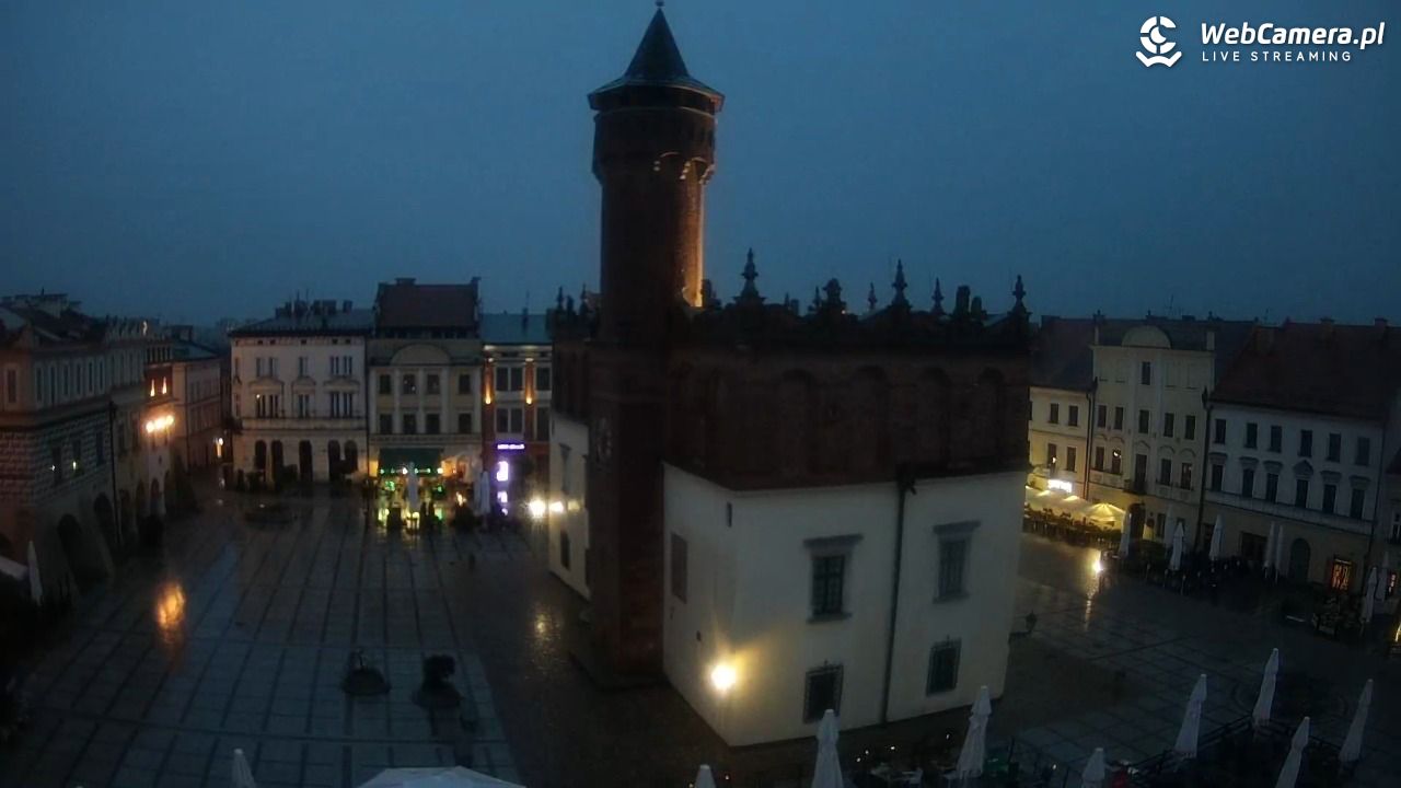Rynek miejski w Tarnowie - 01 lipiec 2026, 20:47