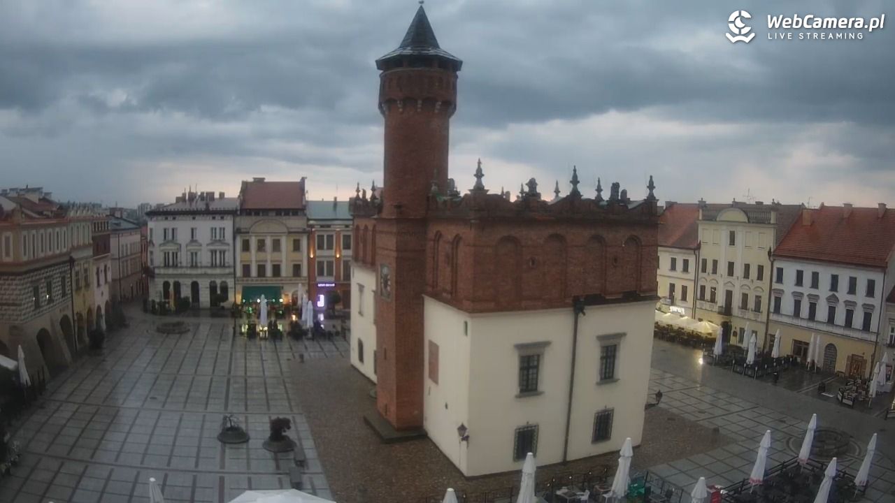 Rynek miejski w Tarnowie - 01 lipiec 2026, 20:17