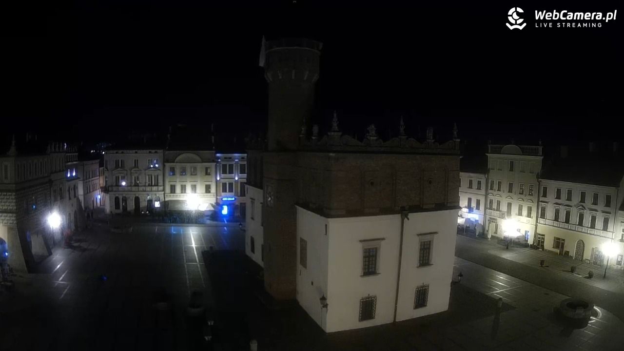 Rynek miejski w Tarnowie - 01 listopad 2025, 18:20