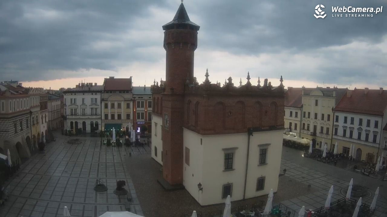 Rynek miejski w Tarnowie - 01 lipiec 2026, 19:55