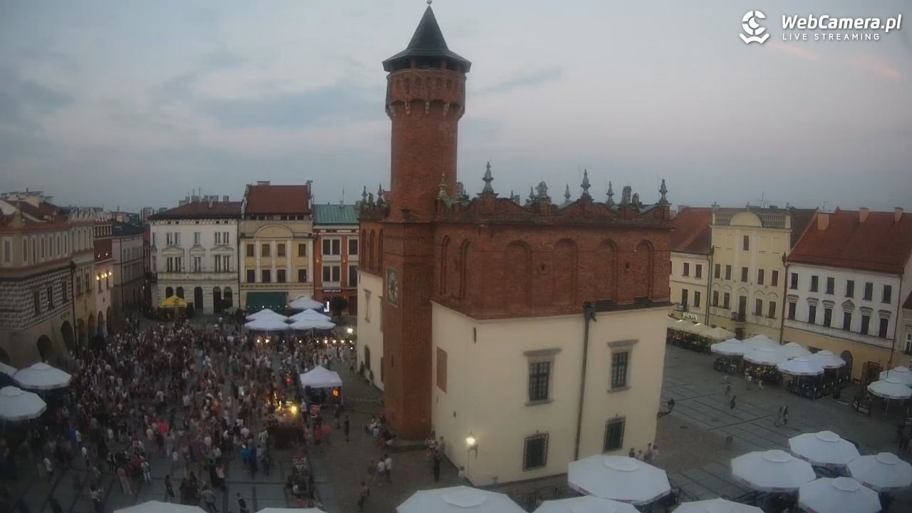 Rynek miejski w Tarnowie - 02 sierpień 2026, 20:25