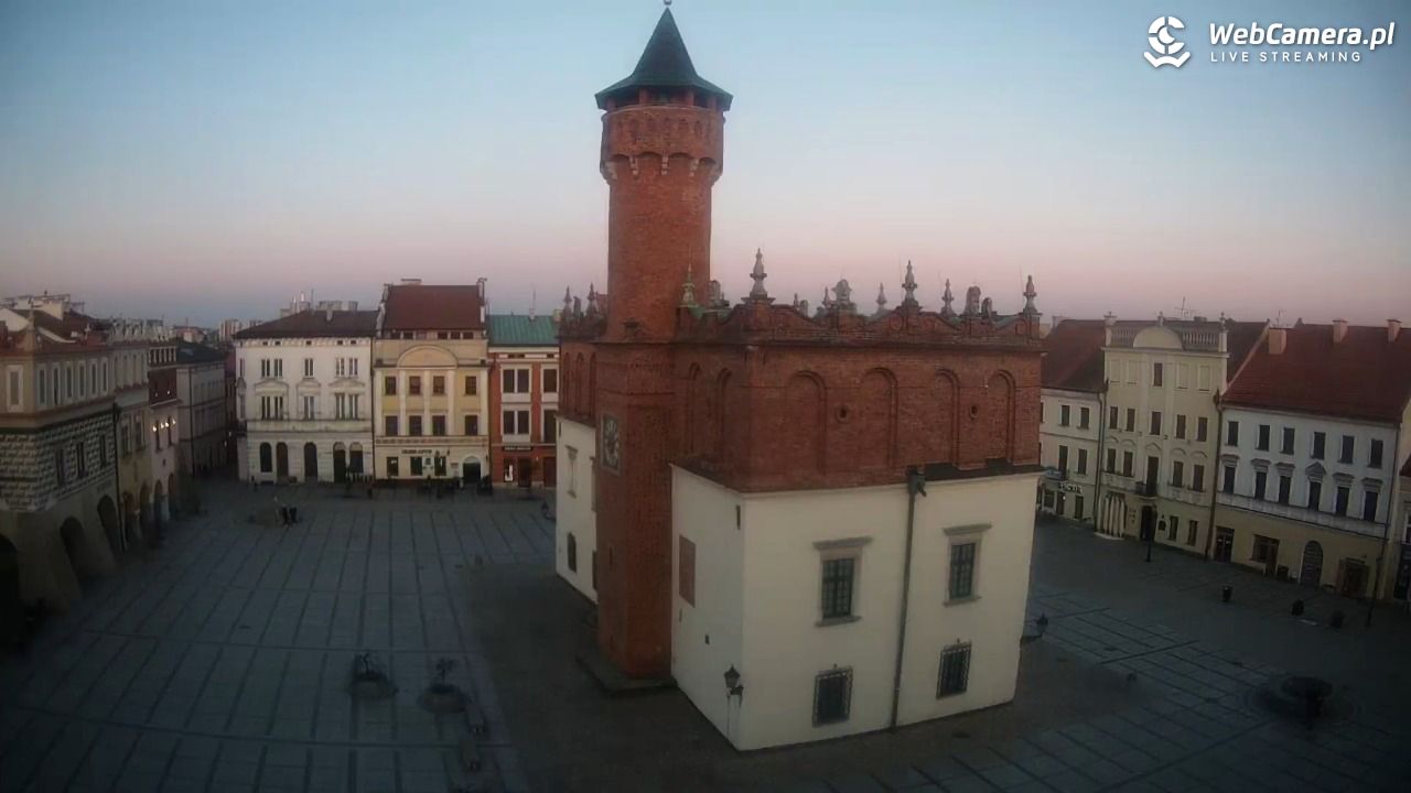 Rynek miejski w Tarnowie - 18 marzec 2026, 17:44