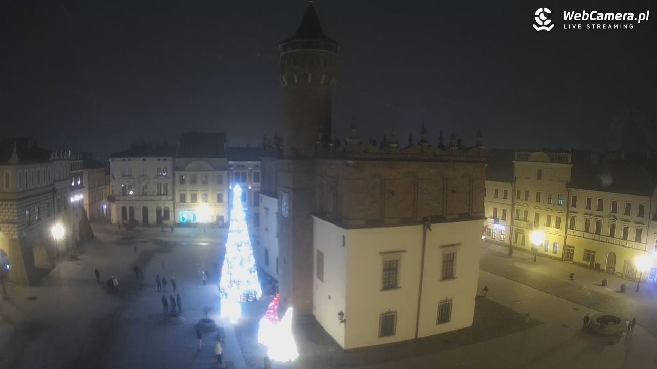 Rynek miejski w Tarnowie - 26 grudzień 2025, 19:32