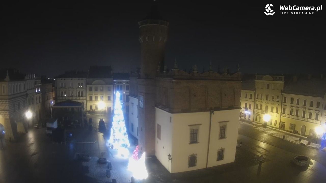 Rynek miejski w Tarnowie - 25 styczeń 2026, 21:48