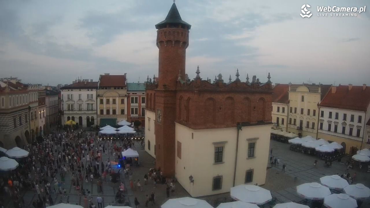 Rynek miejski w Tarnowie - 02 sierpień 2026, 20:12
