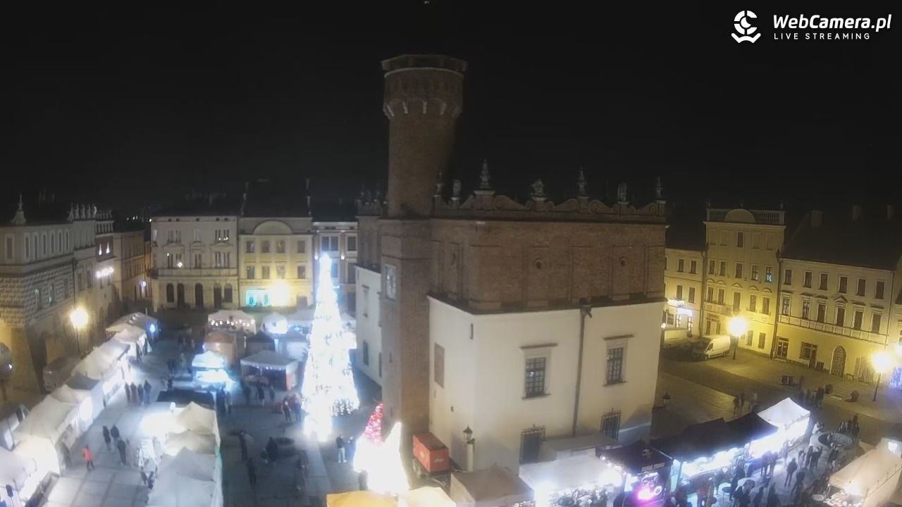 Rynek miejski w Tarnowie - 14 grudzień 2025, 18:14