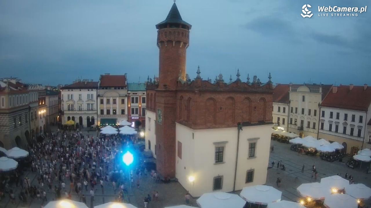 Rynek miejski w Tarnowie - 26 lipiec 2026, 20:48