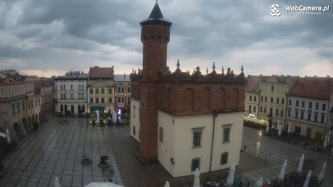 Rynek miejski w Tarnowie - 01 lipiec 2026, 20:08