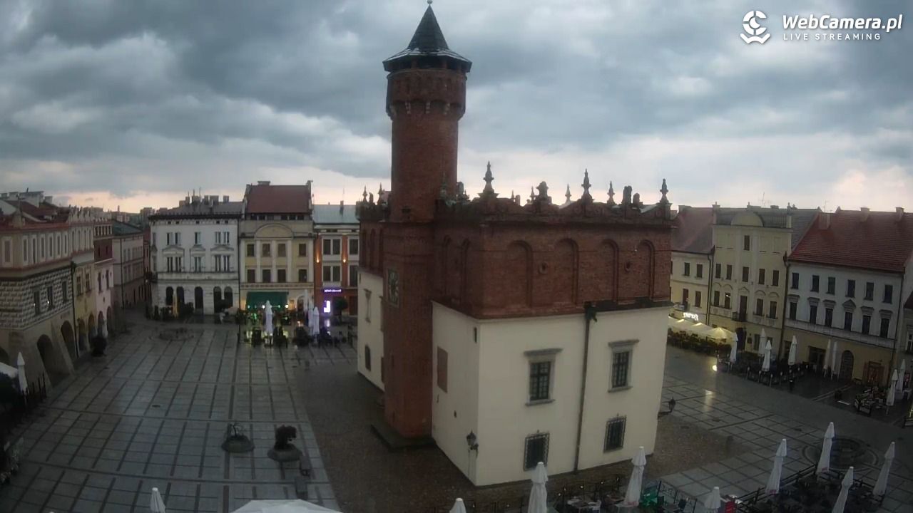 Rynek miejski w Tarnowie - 01 lipiec 2026, 20:07
