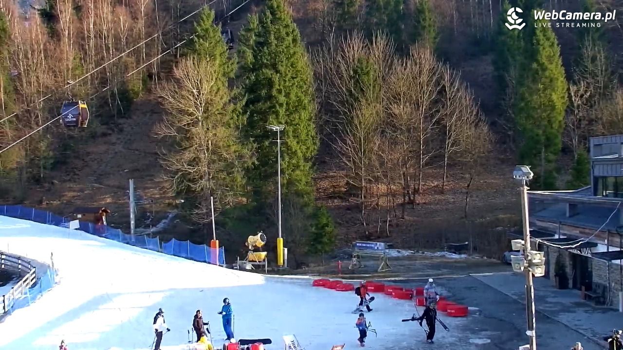 SZCZYRK MOUNTAIN RESORT - GONDOLA - 09 marzec 2026, 15:46