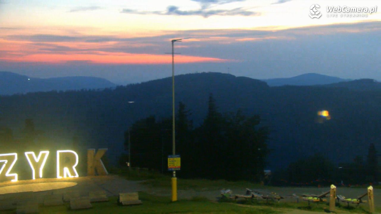 SZCZYRK MOUNTAIN RESORT - Hala Skrzyczeńska pośrednia - 21 czerwiec 2026, 21:37