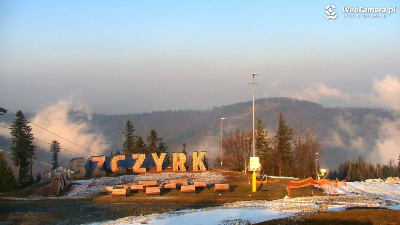 SZCZYRK MOUNTAIN RESORT - Hala Skrzyczeńska pośrednia - 18 marzec 2026, 07:12