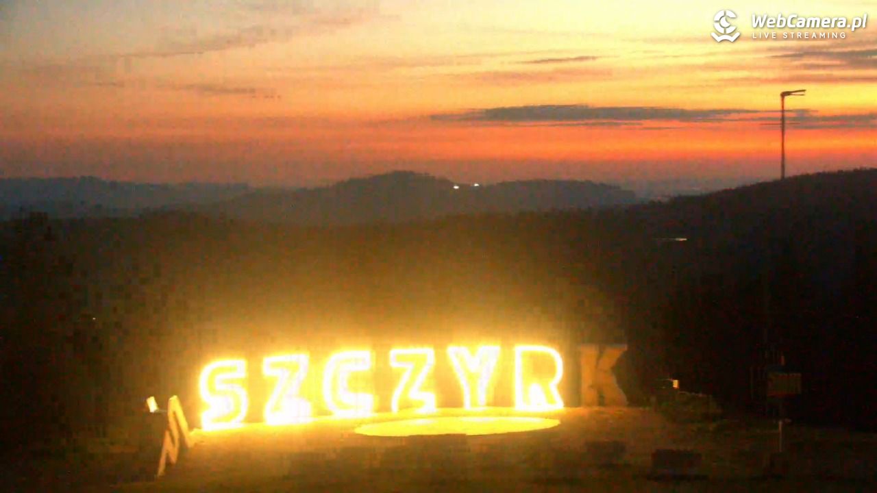 SZCZYRK MOUNTAIN RESORT - Hala Skrzyczeńska pośrednia - 19 czerwiec 2026, 21:52