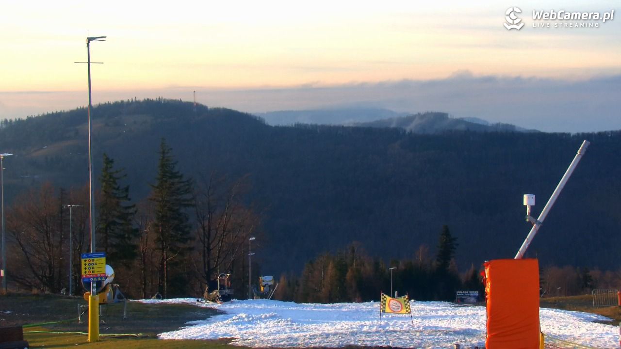SZCZYRK MOUNTAIN RESORT - Hala Skrzyczeńska pośrednia - 14 grudzień 2025, 15:11