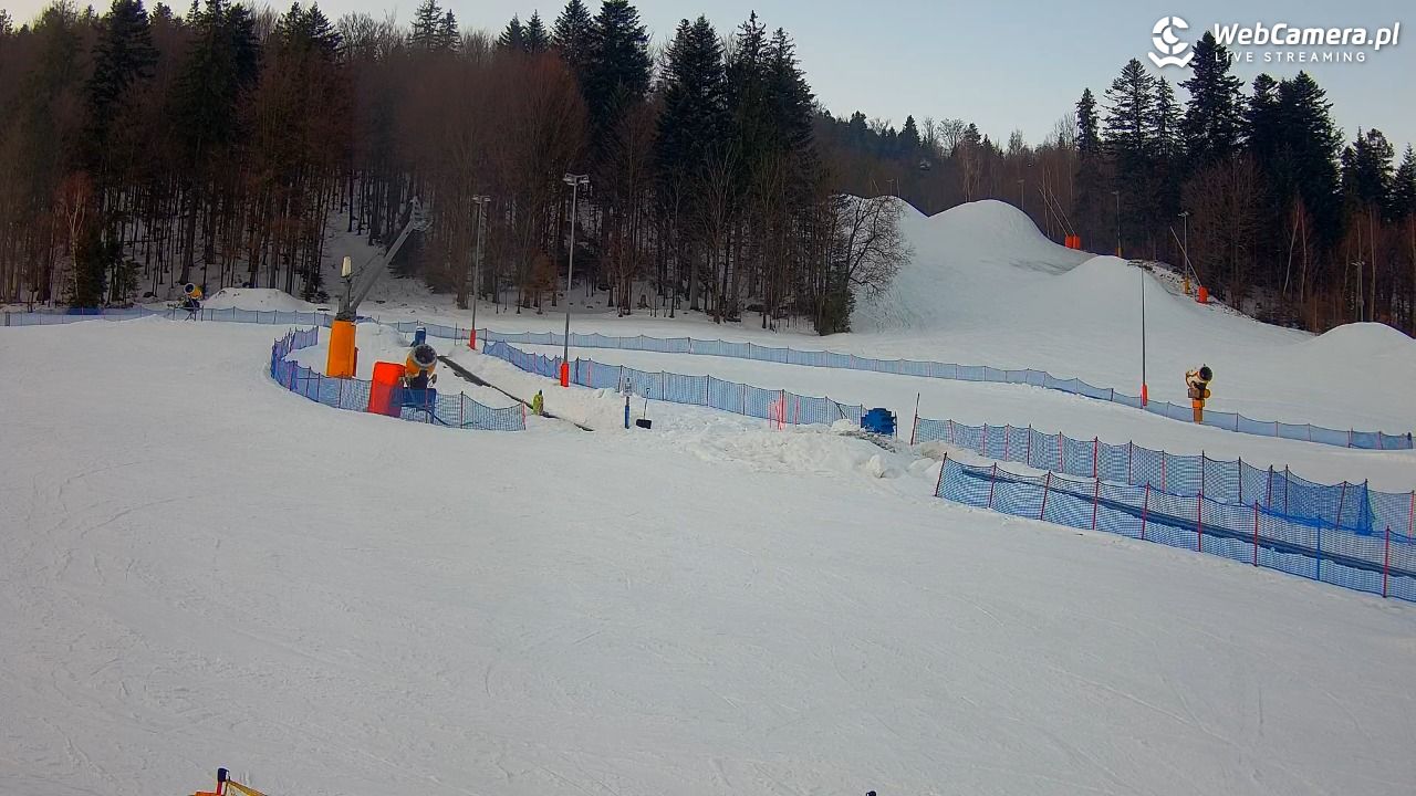SZCZYRK MOUNTAIN RESORT - widok na orczyk NOWOŚĆ - 25 styczeń 2026, 07:43