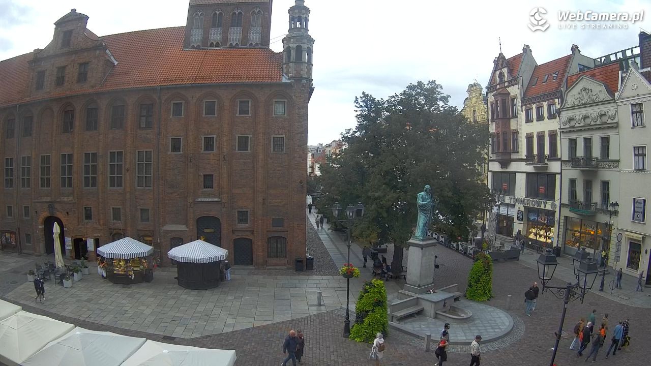 Toruń - widok na Rynek Staromiejski NOWOŚĆ - 17 wresień 2025, 17:42