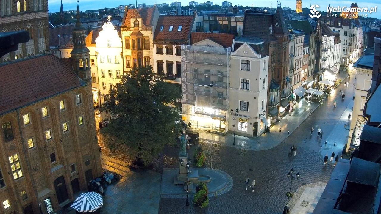 Toruń - widok na Rynek Staromiejski NOWOŚĆ - 20 wresień 2026, 19:10