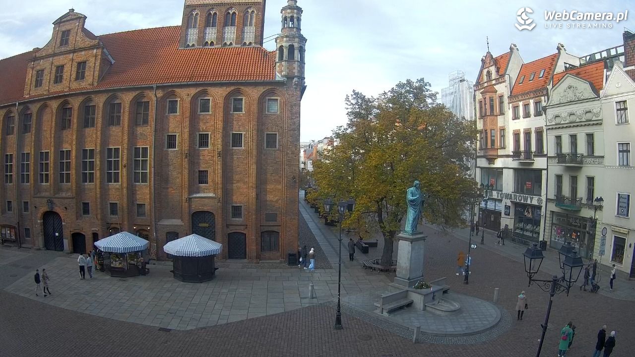 Toruń - widok na Rynek Staromiejski NOWOŚĆ - 01 listopad 2025, 14:21