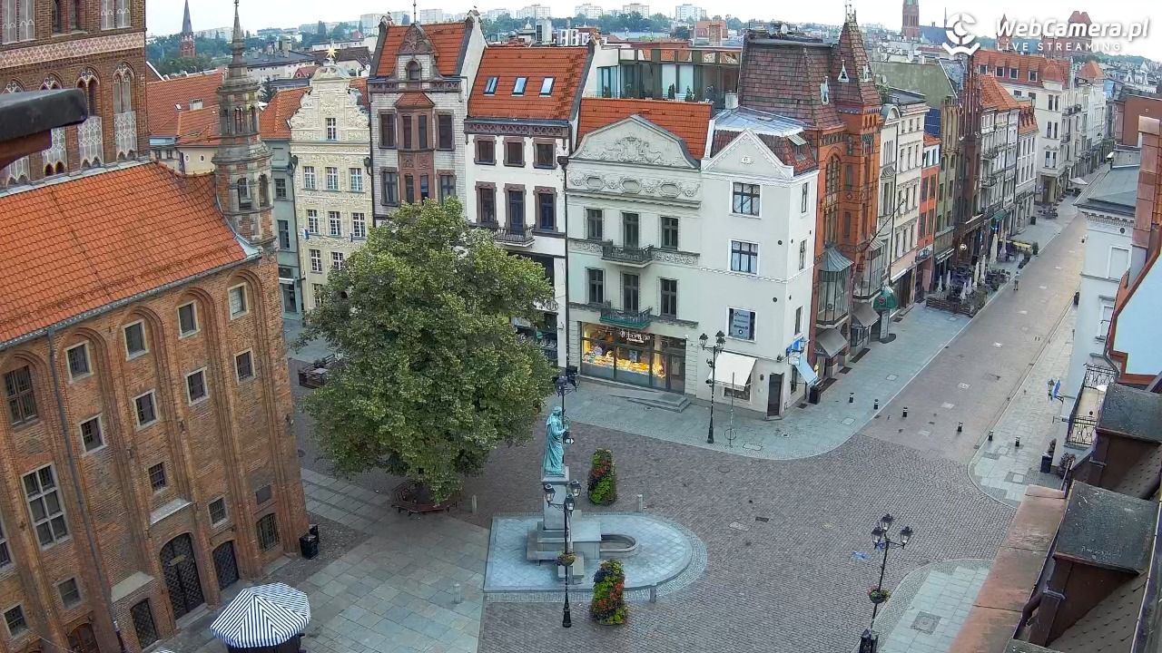 Toruń - widok na Rynek Staromiejski NOWOŚĆ - 21 czerwiec 2026, 05:11