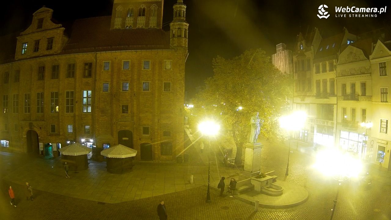 Toruń - widok na Rynek Staromiejski NOWOŚĆ - 31 październik 2025, 17:42