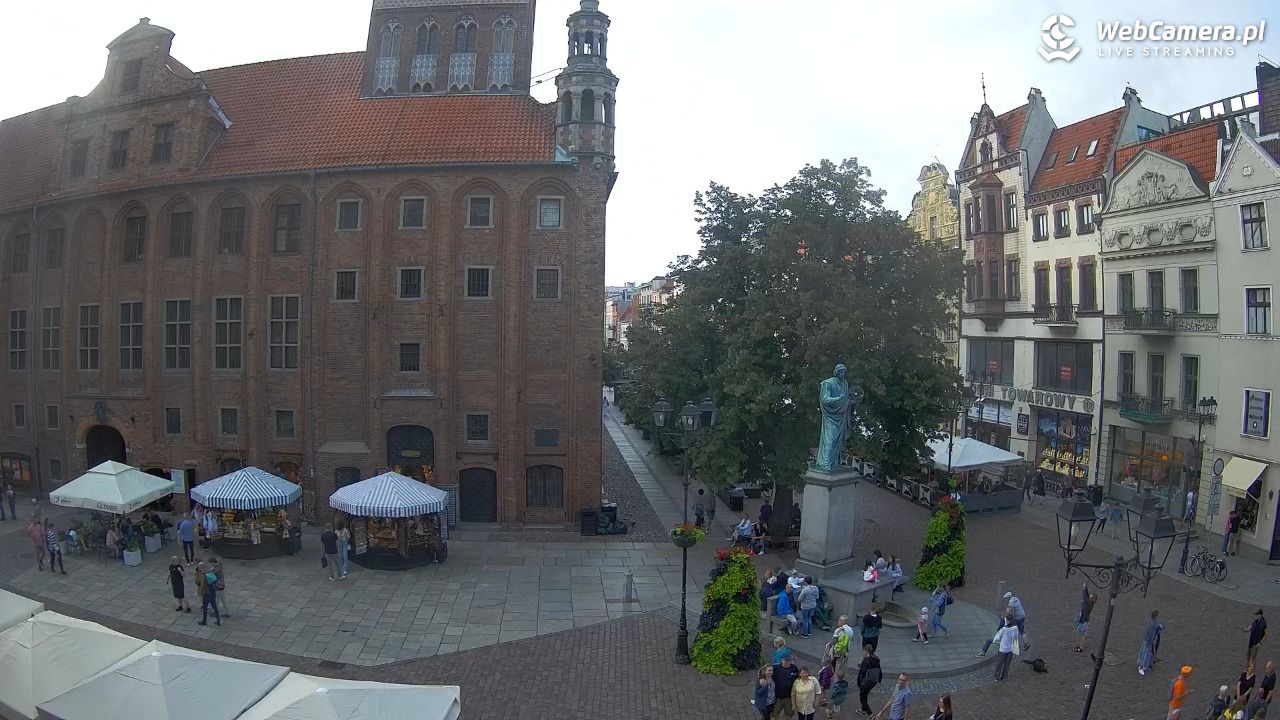 Toruń - widok na Rynek Staromiejski NOWOŚĆ - 01 sierpień 2025, 18:29