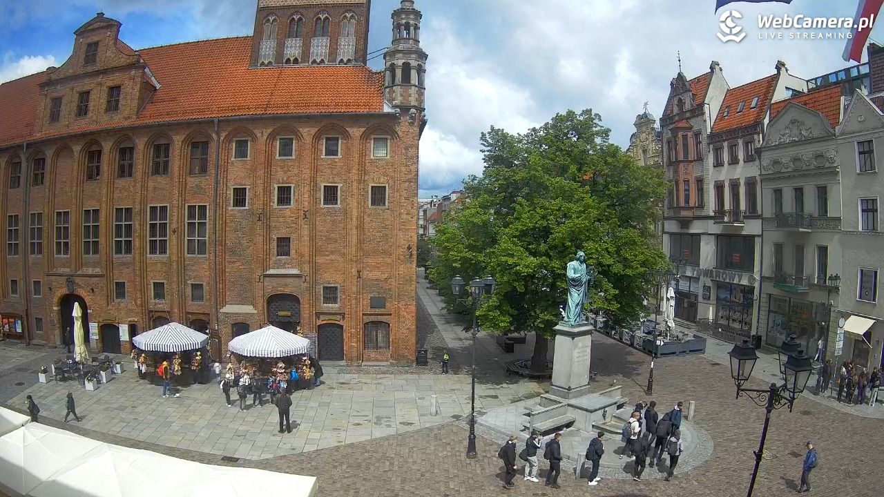 Toruń - widok na Rynek Staromiejski NOWOŚĆ - 15 maj 2025, 12:15