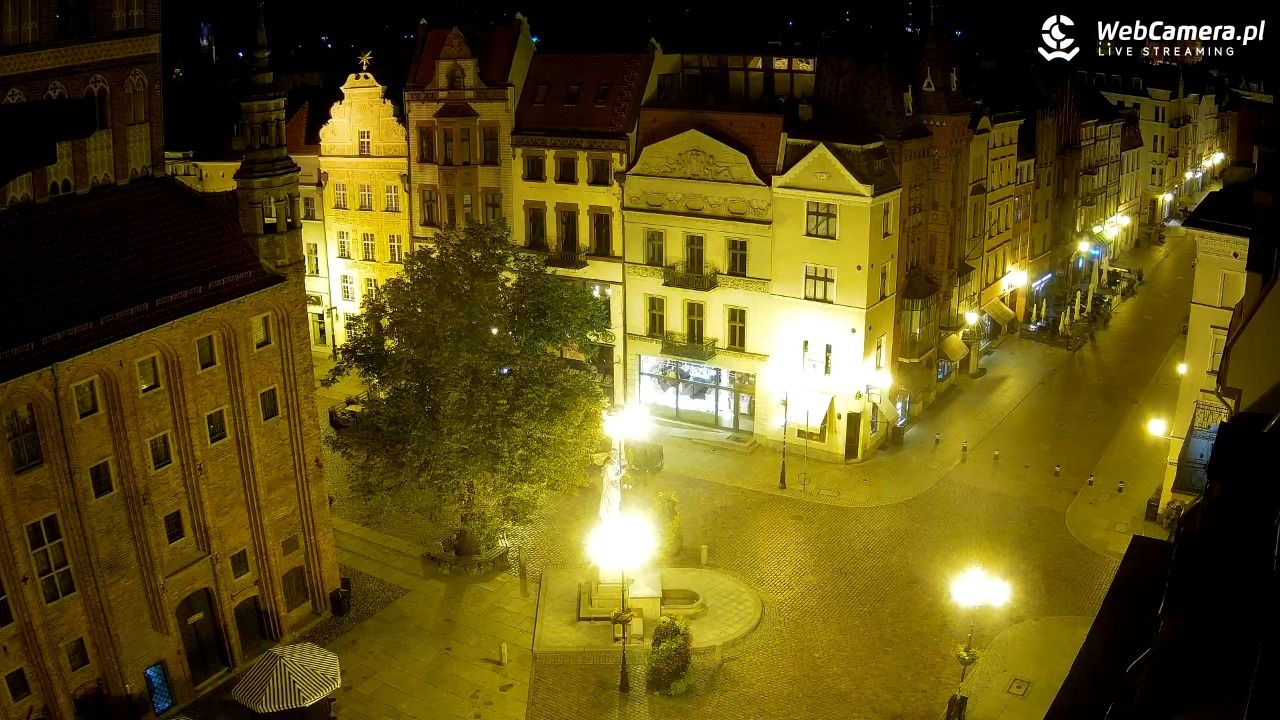 Toruń - widok na Rynek Staromiejski NOWOŚĆ - 11 sierpień 2026, 01:21