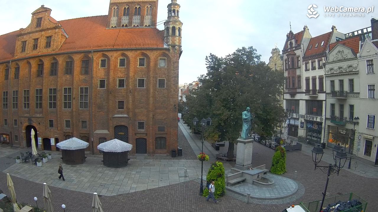 Toruń - widok na Rynek Staromiejski NOWOŚĆ - 18 wresień 2025, 07:10